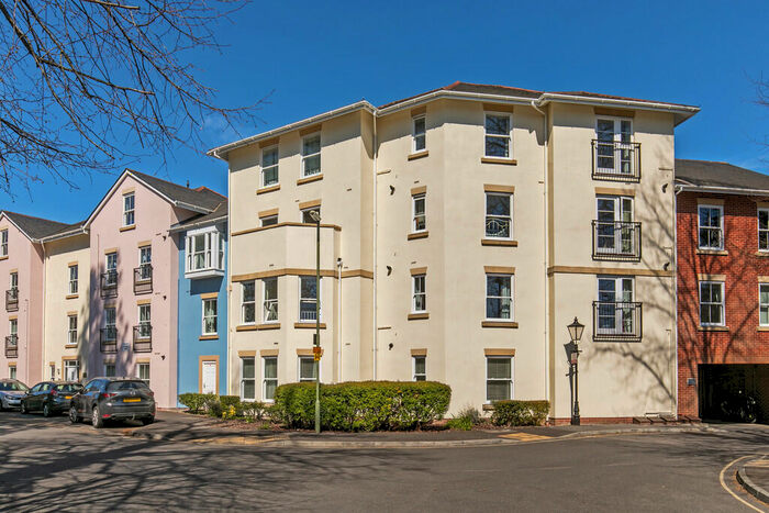 2 Bedroom Apartment To Rent In Ashbourne Court, Winton Close, Winchester, SO22