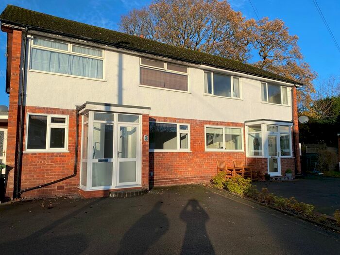 2 Bedroom Maisonette To Rent In Marlbrook Close, Sheldon, Birmingham B92