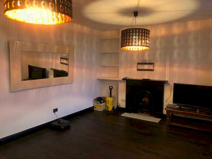 1 Bedroom Flat To Rent In High Street, Stratford, London, London, E15