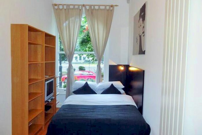 Studio To Rent In - Cartwright Gardens, Bloomsbury, London, WC1H