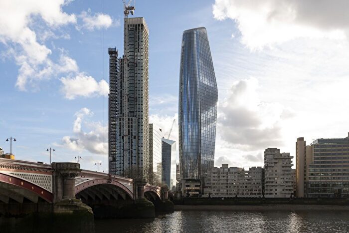 3 Bedroom Flat For Sale In One Blackfriars, Blackfriars Road, SE1