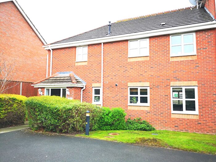 2 Bedroom Flat To Rent In East Leake, Loughborough, LE12