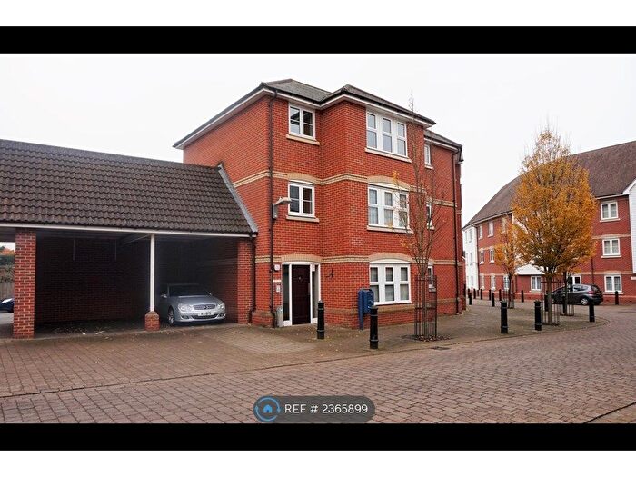 1 Bedroom Flat To Rent In Harberd Tye, Chelmsford, CM2