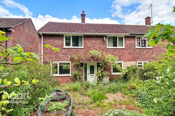 3 Bedroom Semi-Detached House For Sale In Bridgewood Road, Woodbridge, IP12