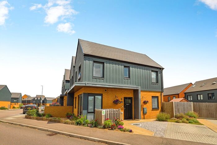 2 Bedroom Semi-Detached House For Sale In Jupiter Road, Milton Regis, Sittingbourne, Kent, ME10