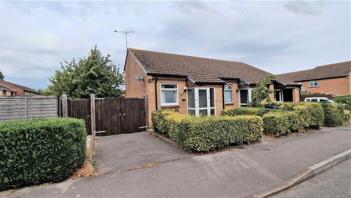 1 Bedroom Terraced House To Rent In Roman Way, Chippenham, SN15