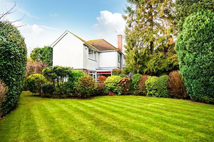 4 Bedroom Detached House For Sale In Broadway, Ripley, DE5