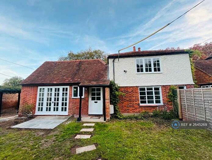 3 Bedroom Detached House To Rent In Common Road, Eton Wick, Windsor, SL4