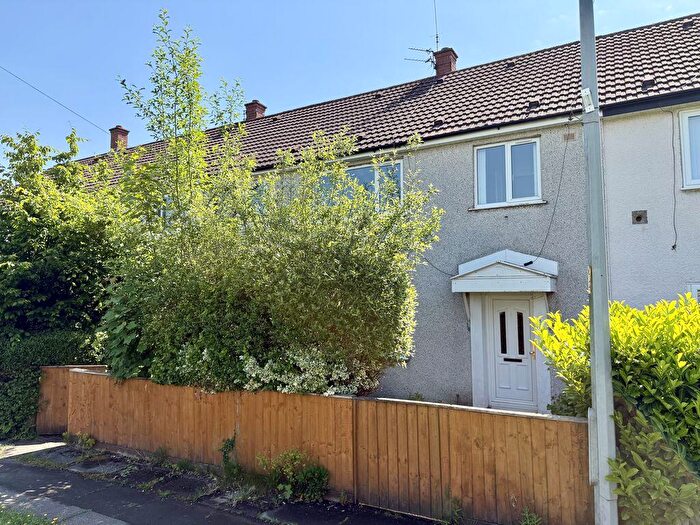 3 Bedroom Terraced House For Sale In Lenham Walk, Woodhouse Park, Manchester, M22