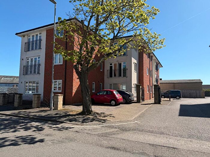 2 Bedroom Flat For Sale In Martinet Road, Thornaby, Stockton-On-Tees, TS17
