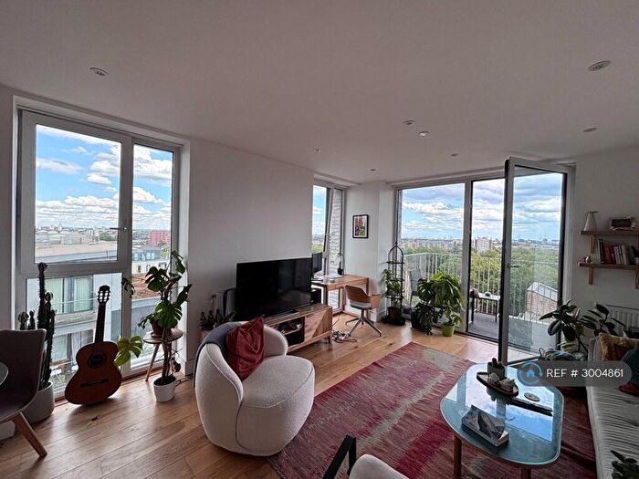 2 Bedroom Flat To Rent In Emily St, London, E16