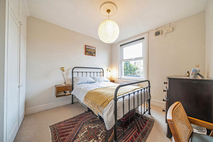 1 Bedroom Apartment For Sale In St. German's Road, London, SE23