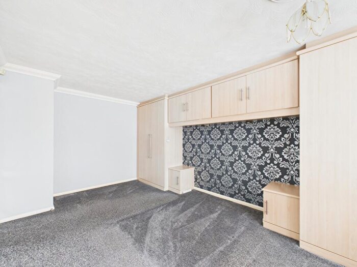 2 Bedroom Detached Bungalow For Sale In Queensferry Gardens, Allenton, DE24