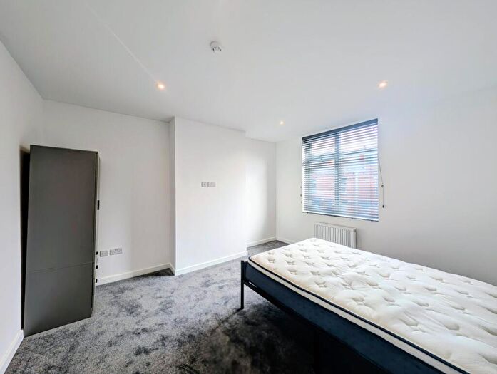 1 Bedroom End Of Terrace House To Rent In Burlington Road, Leeds, West Yorkshire, LS11