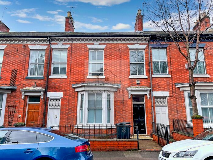 1 Bedroom Town House To Rent In Lincoln Street, Leicester, Leicestershire LE2