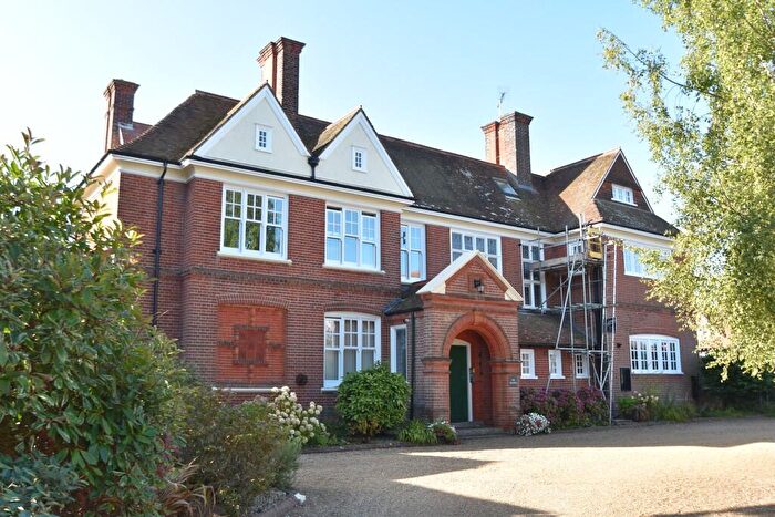 2 Bedroom Apartment For Sale In Cliff Avenue, Cromer, NR27