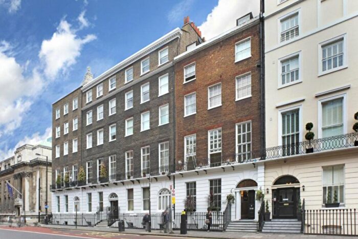 1 Bedroom Flat To Rent In Gloucester Place, Marylebone, W1U