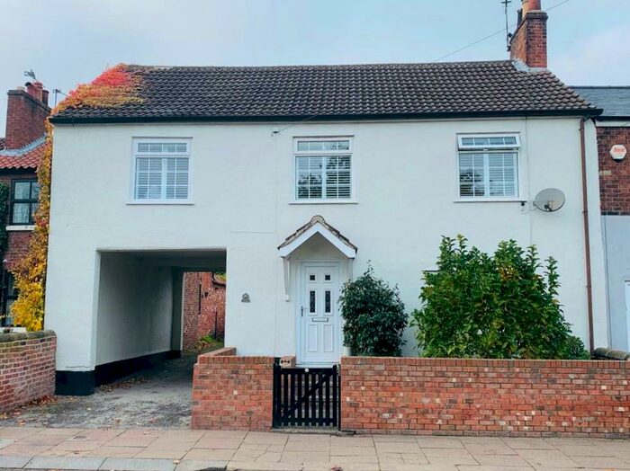 3 Bedroom Cottage To Rent In Station Road, Bawtry, Doncaster, DN10