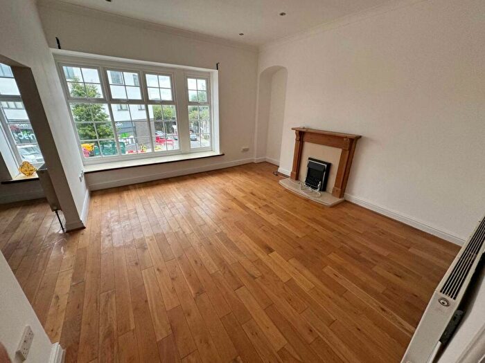 3 Bedroom House To Rent In Charlesville Place, SA11