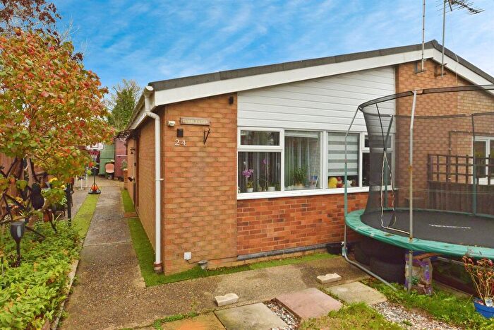 3 Bedroom Semi-Detached Bungalow For Sale In Fulwoods Drive, Leadenhall, Milton Keynes, MK6