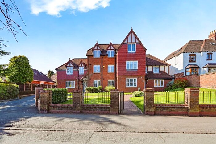 2 Bedroom Flat For Sale In The Rise, Christchurch Lane, Lichfield, WS13