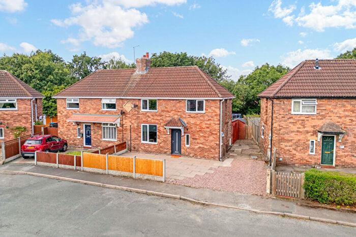 3 Bedroom Semi-Detached House For Sale In Nicholas Avenue, Rudheath, Northwich, CW9