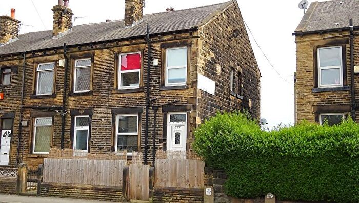 1 Bedroom Terraced House For Sale In Fountain Street, Morley, LS27
