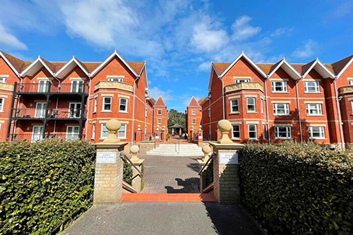 2 Bedroom Flat To Rent In Bournemouth, BH1