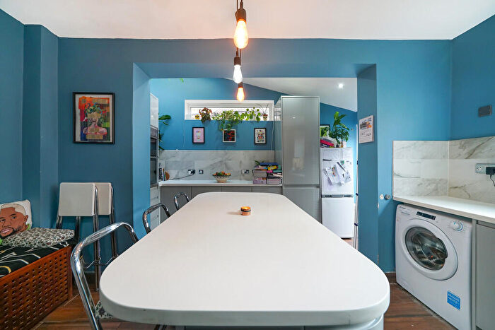 3 Bedroom Terraced House For Sale In Bedroom House For Sale In Catford, SE6