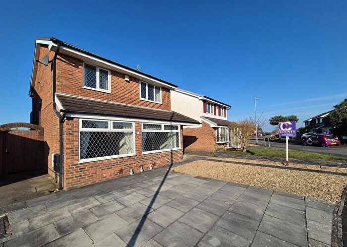 4 Bedroom Detached House For Sale In Frobisher Drive, Lytham St. Annes, FY8