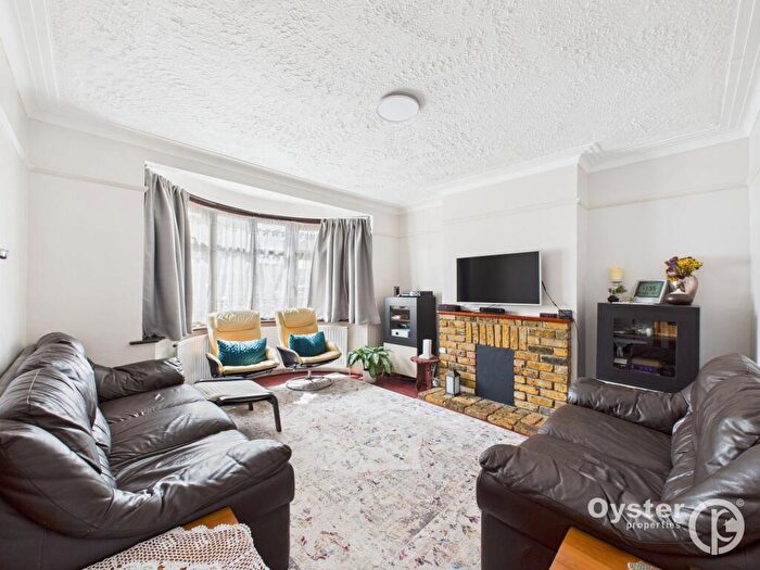 4 Bedroom Semi-Detached House For Sale In Chestnut Drive, Pinner, HA5