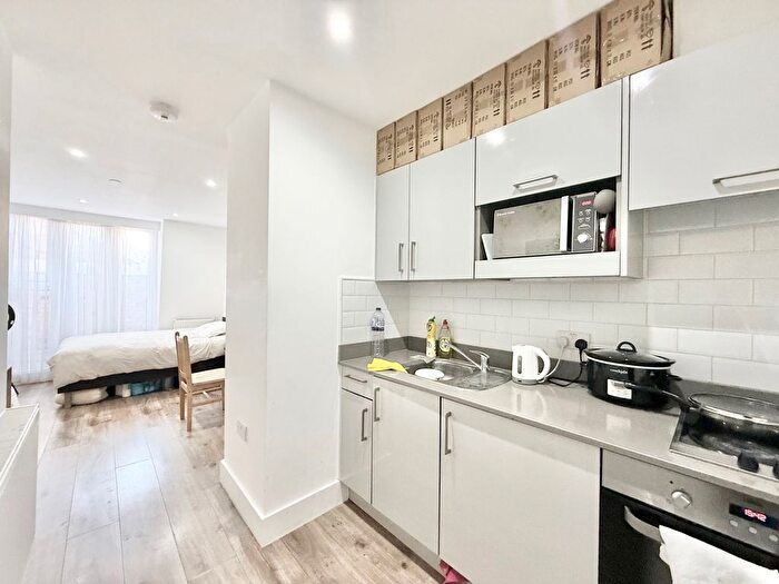 Studio To Rent In Luminaire Apartments, NW6