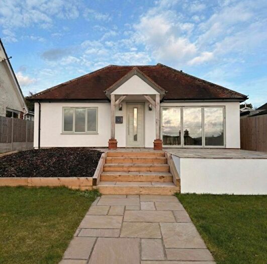 4 Bedroom Detached Bungalow For Sale In Upper Icknield Way, Princes Risborough, Buckinghamshire, HP27