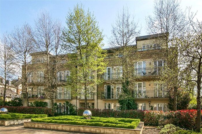 1 Bedroom Flat To Rent In Whitcome Mews, Kew, Surrey, TW9