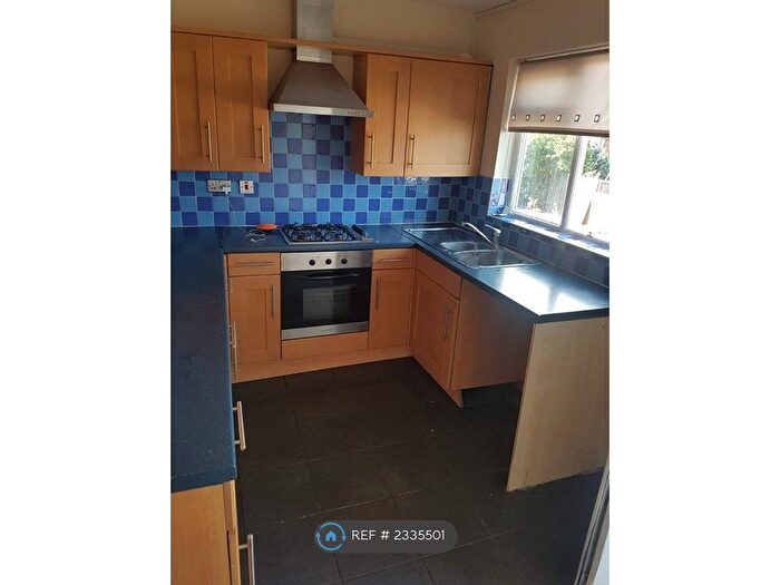 2 Bedroom Terraced House To Rent In Elsworth Street, Leeds, LS12