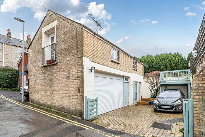 2 Bedroom House For Sale In Mount Pleasant Lane, Swanage, BH19