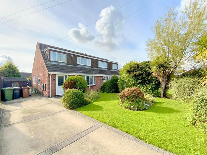 2 Bedroom Semi-Detached House For Sale In Old Fleet, Grimsby, DN37