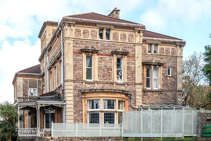 1 Bedroom Flat To Rent In Sneyd Park House - Goodeve Road, BS9