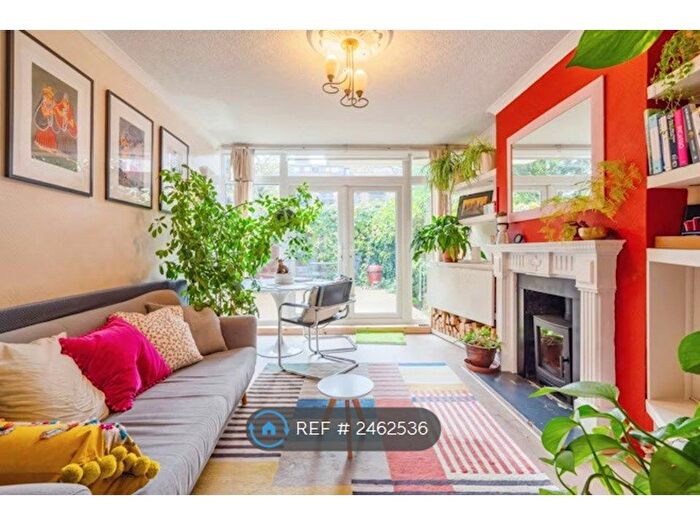 1 Bedroom Flat To Rent In Wenlock Street, London, N1