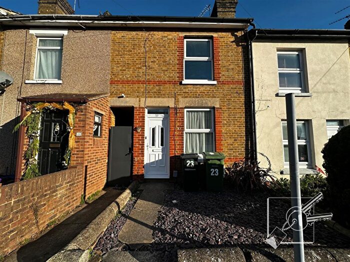 2 Bedroom Terraced House To Rent In Western Road, Maidstone, ME16