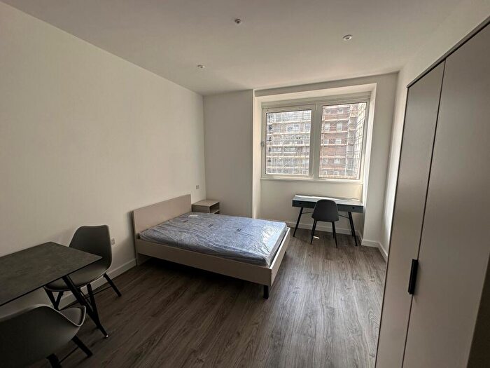 Apartment To Rent In City Centre, SO14