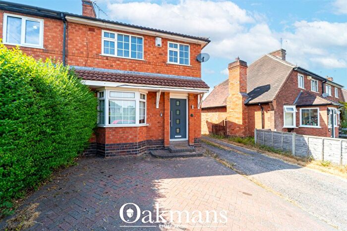 3 Bedroom End Of Terrace House For Sale In Cranmore Boulevard, Shirley, Solihull, West Midlands, B90
