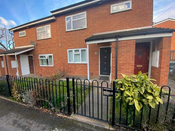 1 Bedroom Maisonette To Rent In Eden Grove, West Bromwich, B71