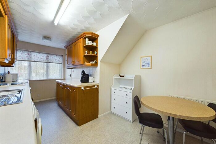 3 Bedroom Semi-Detached House For Sale In Warborough Avenue, Tilehurst, Reading, Berkshire, RG31