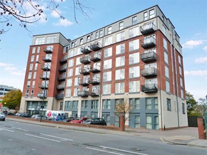 2 Bedroom Flat To Rent In Northolt Road, Harrow, HA2