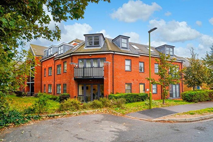 1 Bedroom Flat To Rent In Goodes Court, Royston, SG8