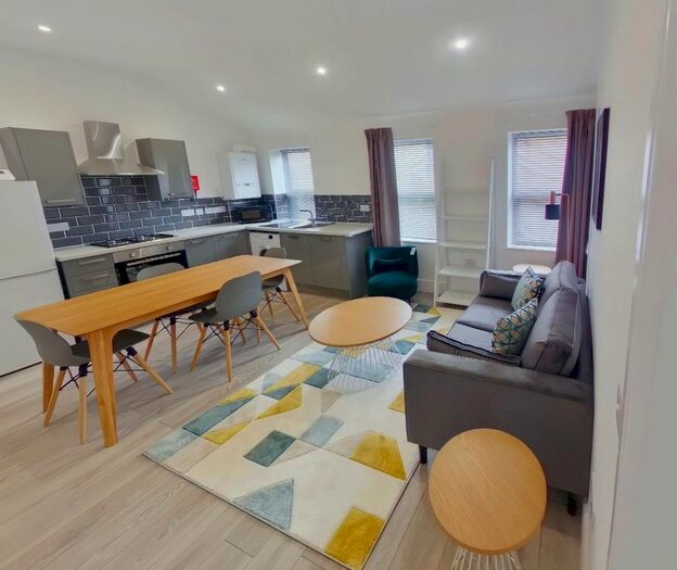 2 Bedroom Flat To Rent In Awesome Bed, Bath Student Apartment, Portland Street, Lincoln, LN5