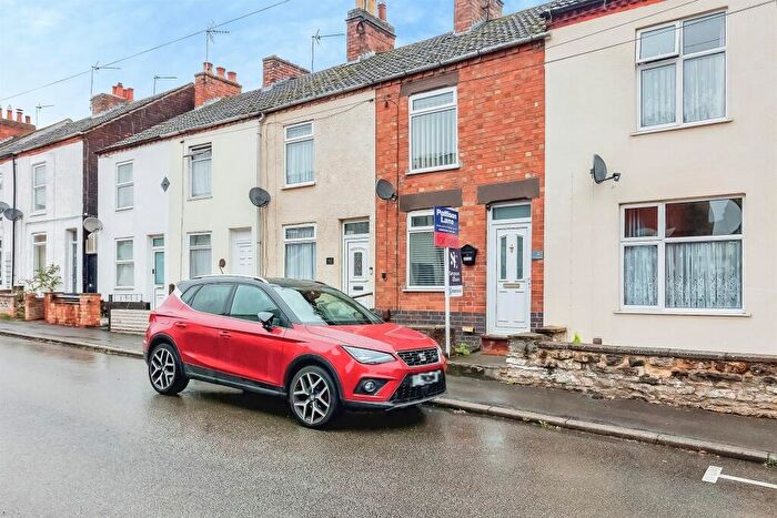 2 Bedroom Terraced House For Sale In King Street, Desborough, Kettering, NN14