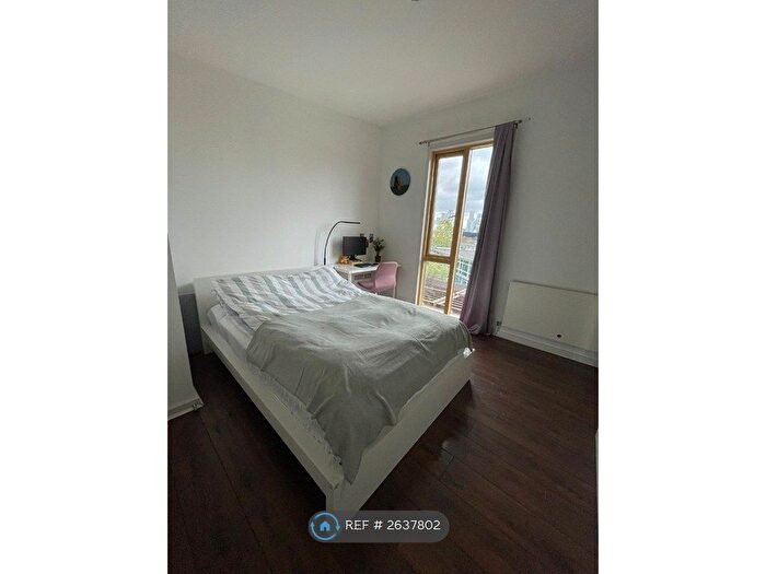 1 Bedroom Flat To Rent In Edison Court, London, SE10