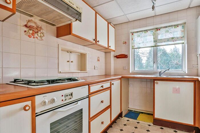 1 Bedroom Flat For Sale In Lansdowne Road, Bournemouth, BH1